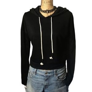 Make +model black cropped long sleeved hoodie sweatshirt